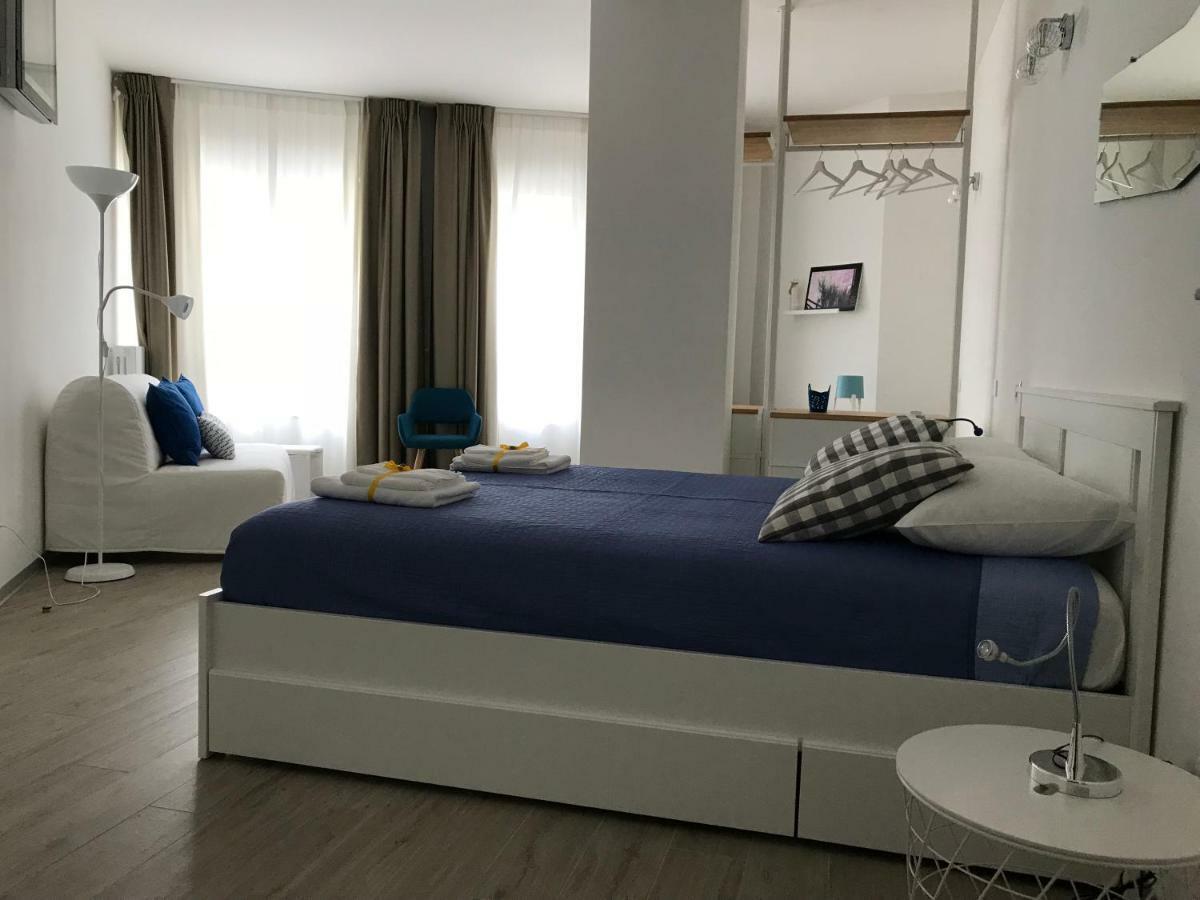 הוילה A Matera "Sotto I Pini" מראה חיצוני תמונה