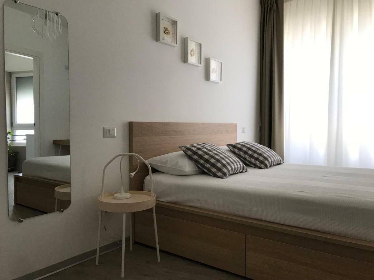 הוילה A Matera "Sotto I Pini" מראה חיצוני תמונה